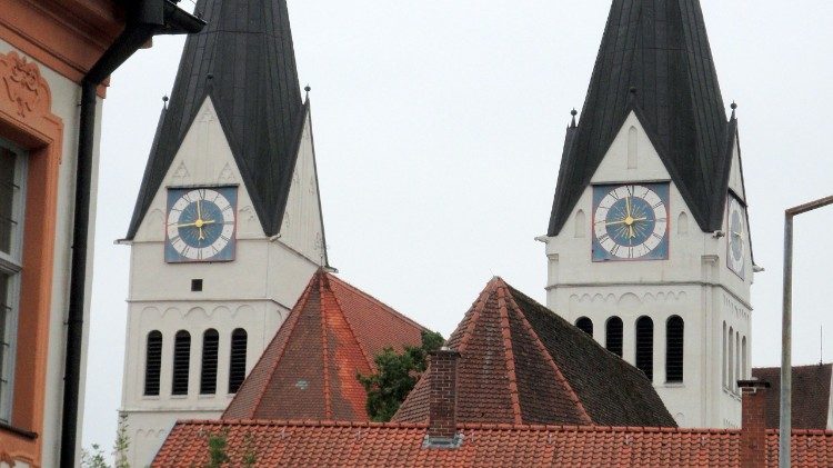 nhà thờ ở Đức.jpeg
